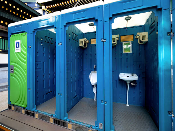 Best Portable restroom trailer rental  in Corsicana, TX